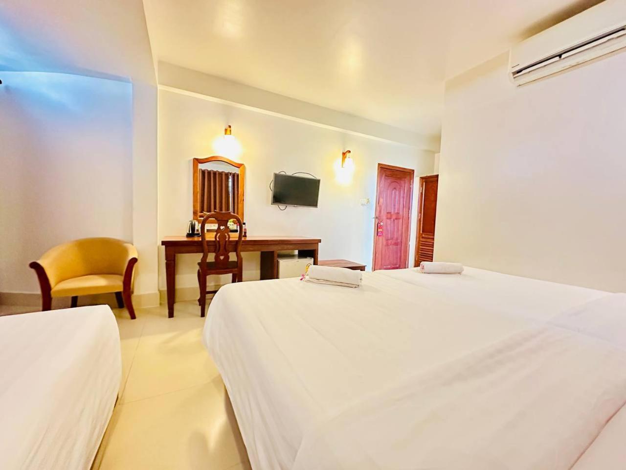 Holy Angkor Hotel Siem Reap Eksteriør billede