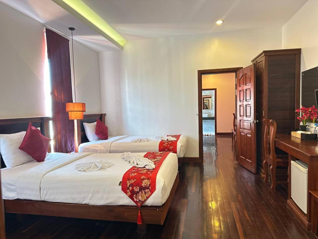 Holy Angkor Hotel Siem Reap Eksteriør billede